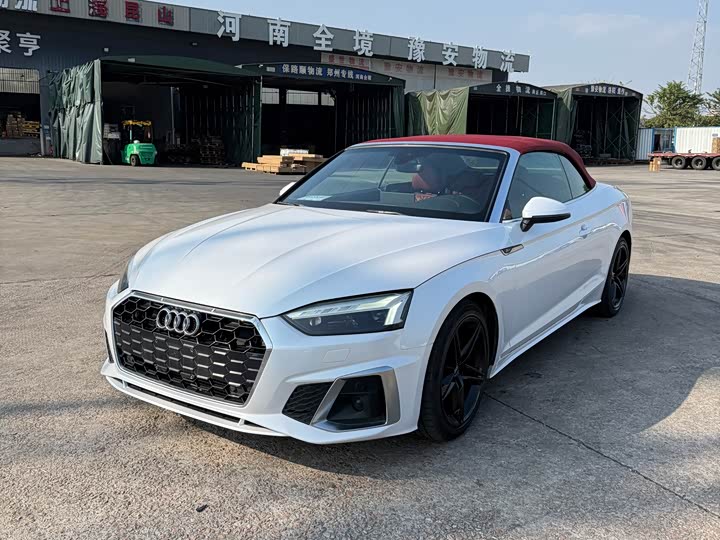 Фото 1 - Audi A5