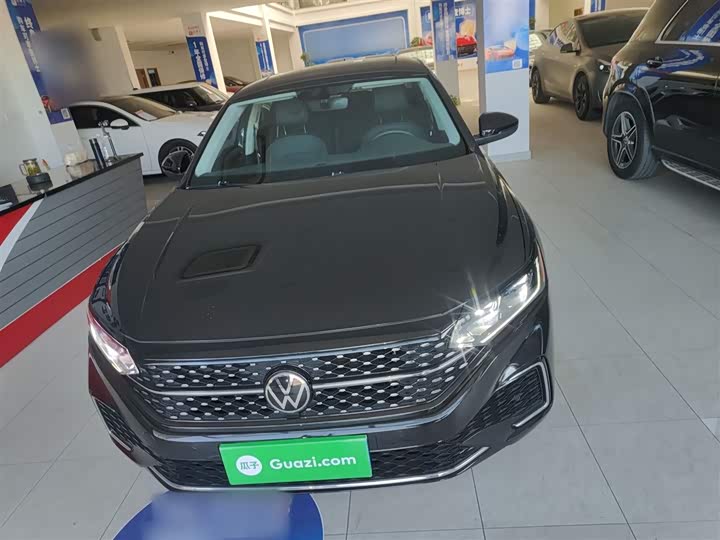 Фото 3 - Volkswagen Passat