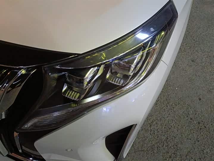 Фото 5 - GAC Trumpchi M8