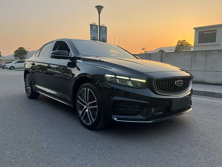 Фото 2 - Geely Preface