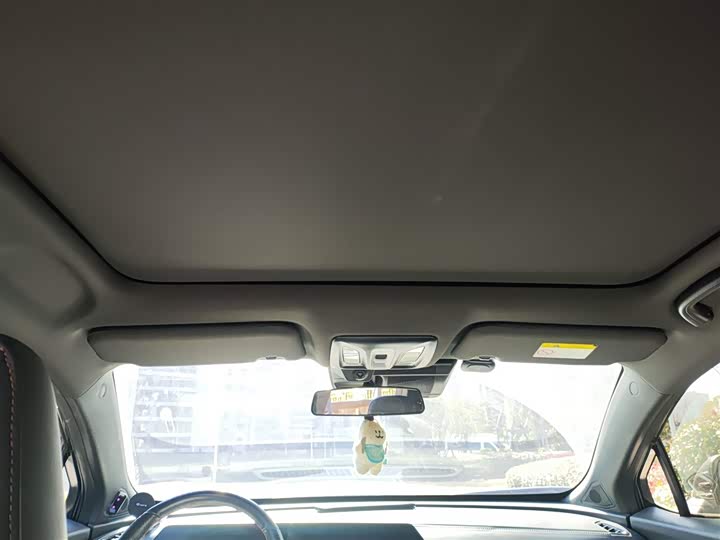 Фото 9 - Changan UNI-T