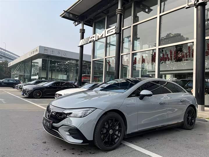 Фото 3 - Mercedes-Benz EQE