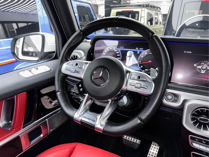 Фото 4 - Mercedes-Benz G-Class AMG