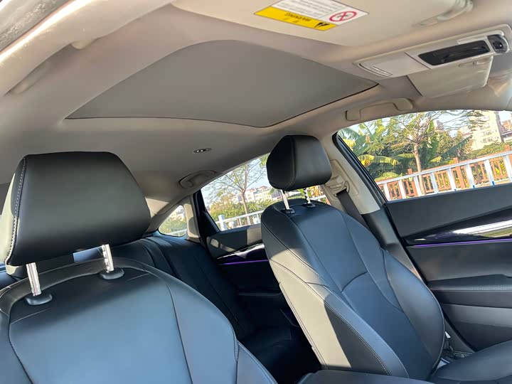 Фото 9 - Honda Inspire