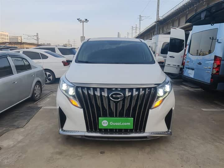 Фото 3 - GAC Trumpchi M8