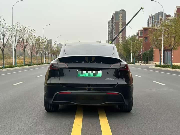 Фото 5 - Tesla Model Y