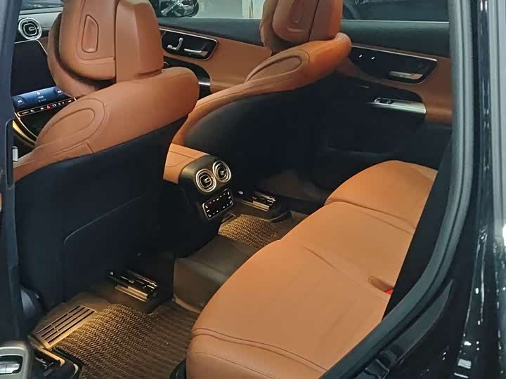 Фото 8 - Mercedes-Benz GLC-Class