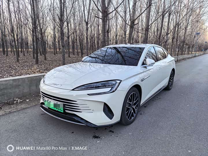 Фото 1 - BYD Seal 07 DM-i Hybrid