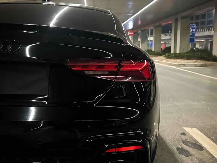 Фото 3 - Audi RS 5