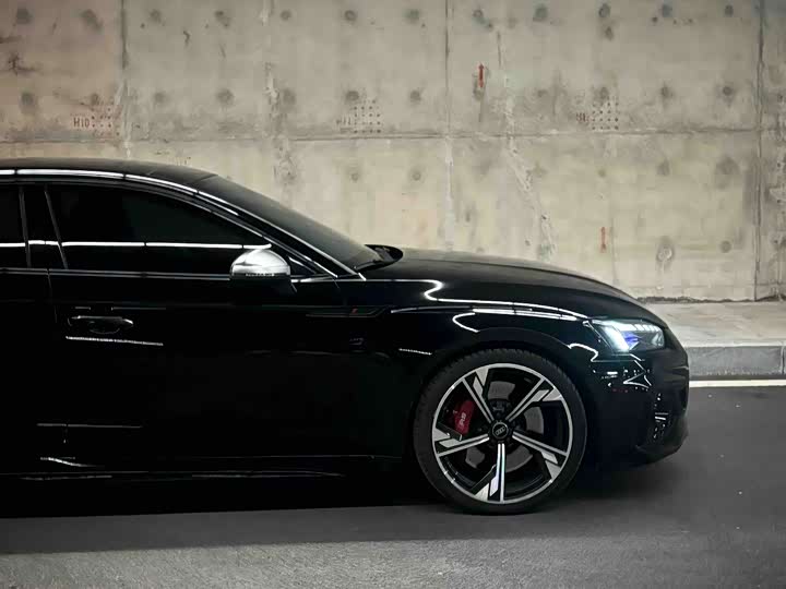 Фото 4 - Audi RS 5