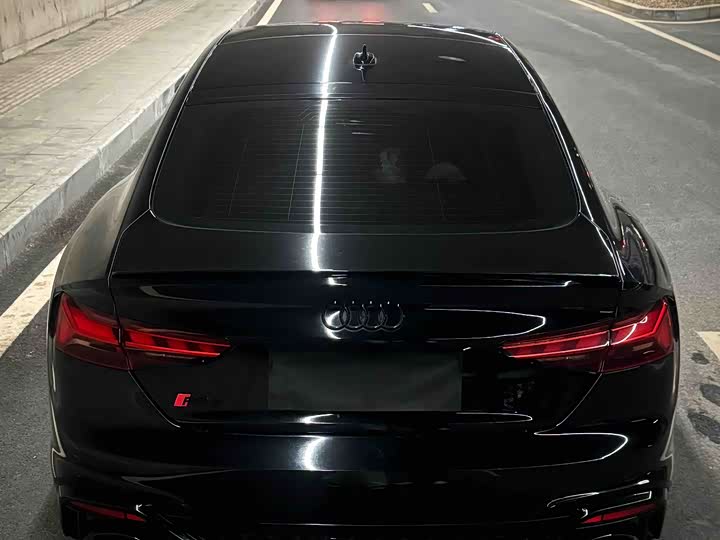 Фото 7 - Audi RS 5