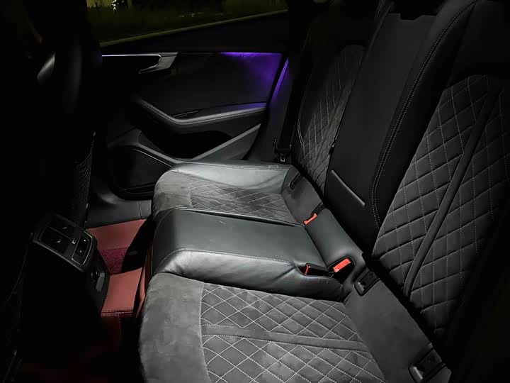 Фото 8 - Audi RS 5