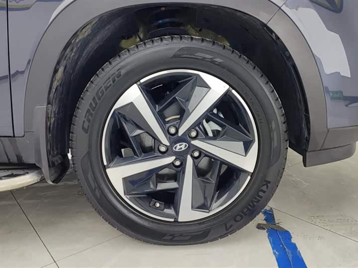 Фото 6 - Hyundai ix35 (Mufasa)