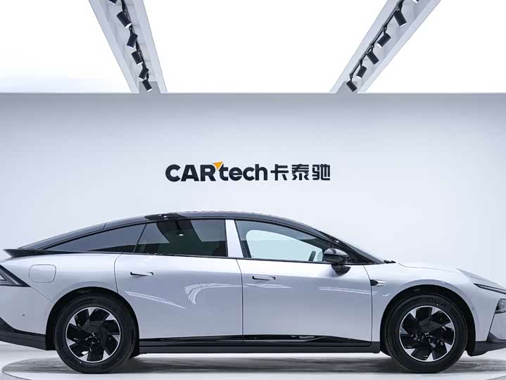 Фото 4 - XPeng F57