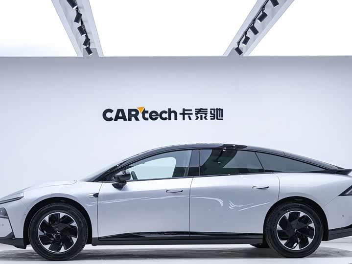 Фото 6 - XPeng F57