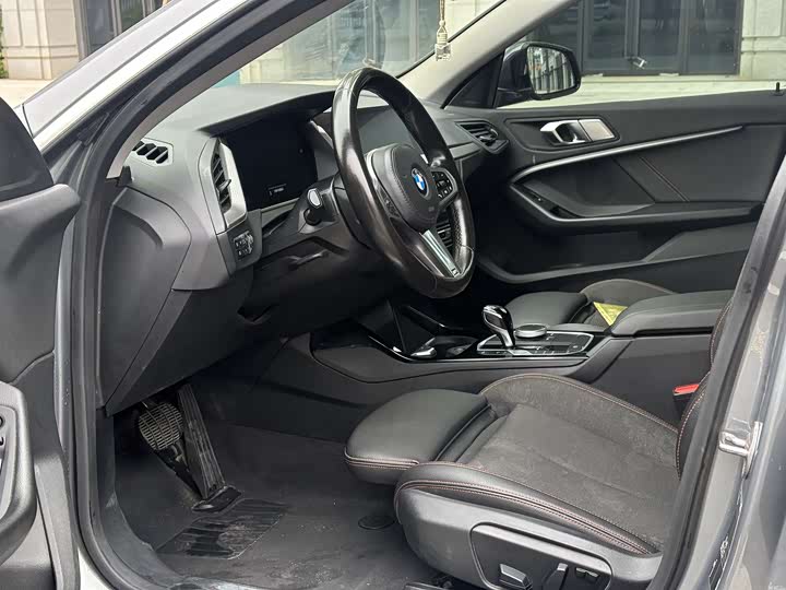 Фото 6 - BMW 2 Series