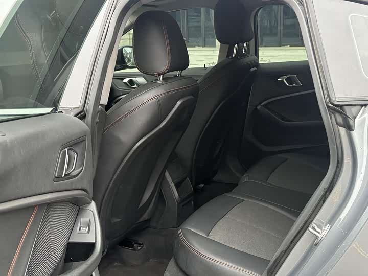 Фото 7 - BMW 2 Series