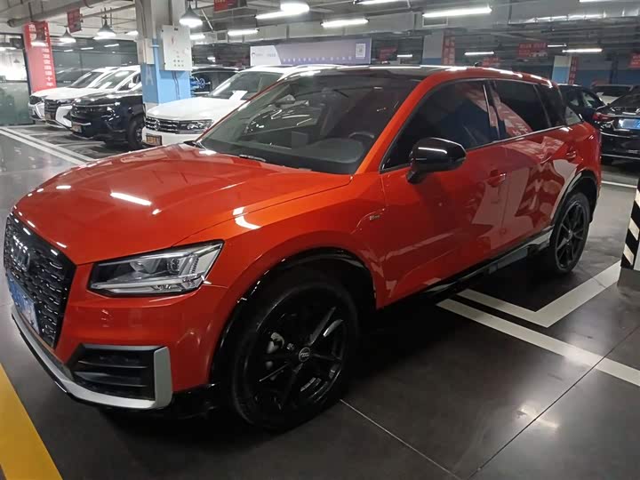 Фото 1 - Audi Q2L