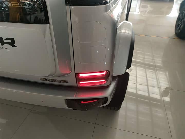 Фото 8 - Chery iCar V23