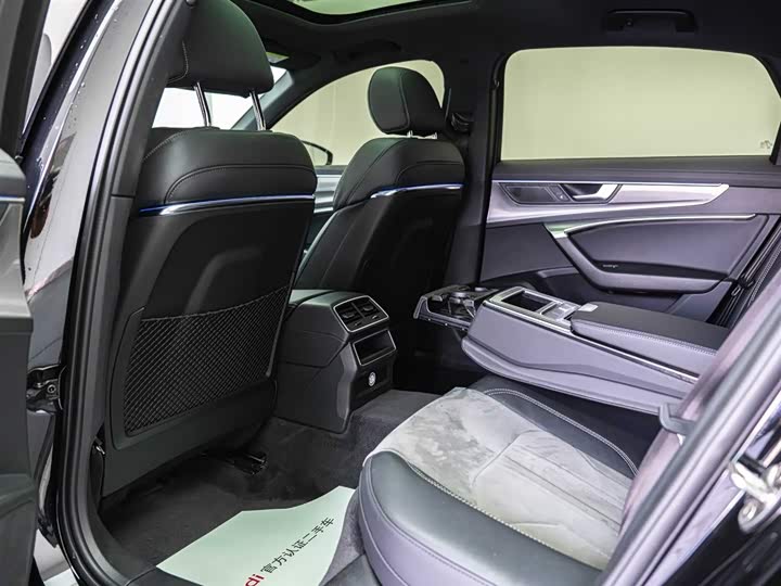 Фото 2 - Audi A6L