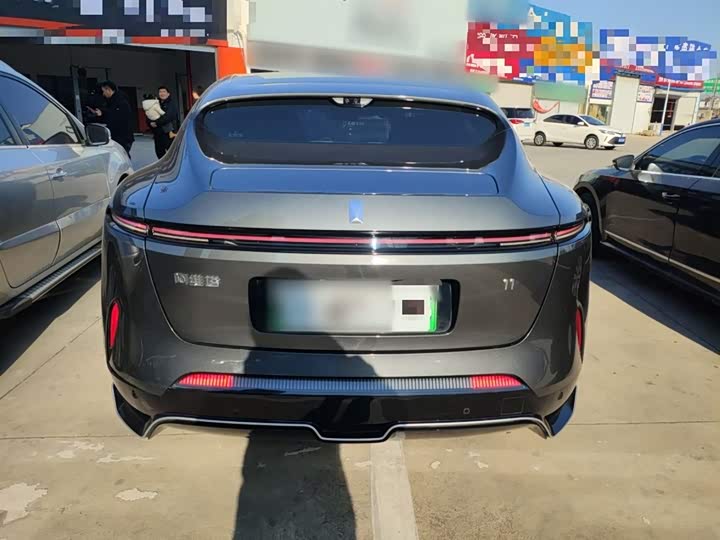 Фото 6 - Avatr 11