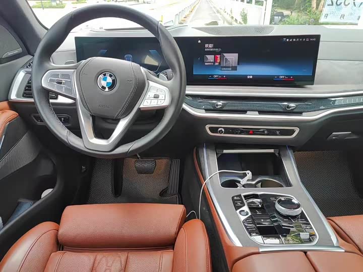 Фото 6 - BMW X7
