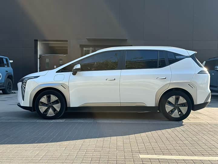 Фото 8 - GAC Aion Y