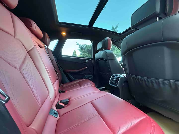 Фото 7 - Porsche Macan