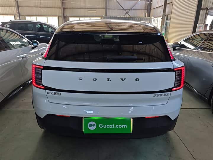 Фото 6 - Volvo EX30