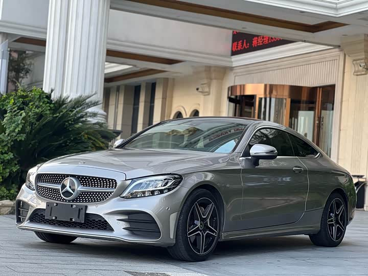 Фото 1 - Mercedes-Benz C-Class