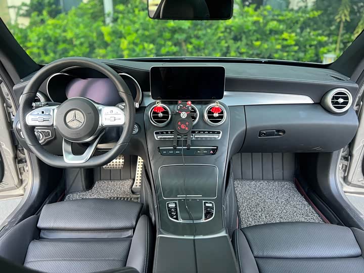 Фото 4 - Mercedes-Benz C-Class