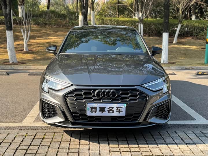 Фото 2 - Audi A3