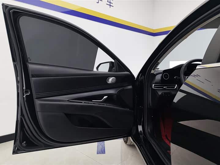 Фото 7 - Hyundai Elantra N line