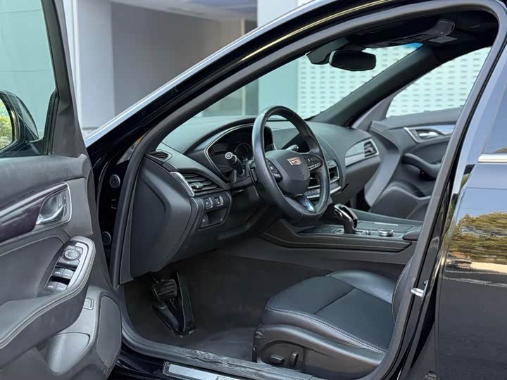 Фото 4 - Cadillac CT5