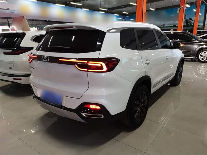 Фото 7 - Chery Tiggo 8