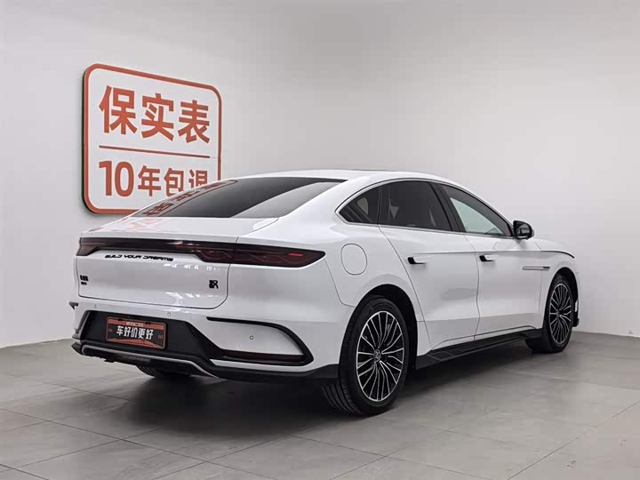 Фото 2 - BYD Han