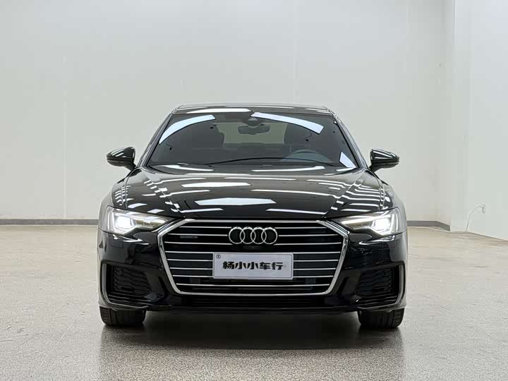 Фото 1 - Audi A6L