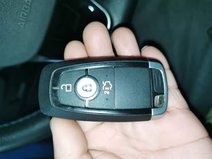 Фото 9 - Ford Focus