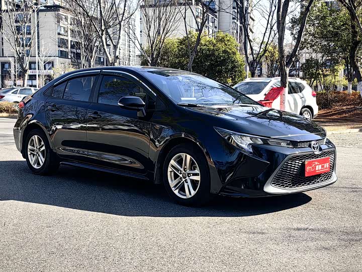 Фото 3 - Toyota Levin