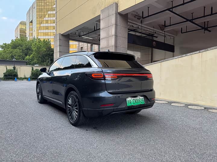 Фото 9 - Leapmotor C11