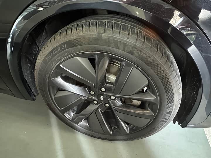 Фото 3 - LiXiang L7