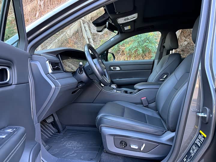 Фото 5 - LiXiang One