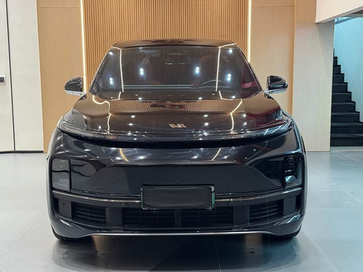 Фото 2 - LiXiang L8