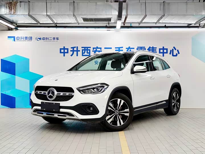 Фото 1 - Mercedes-Benz GLA-Class