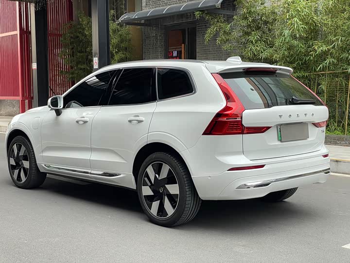 Фото 4 - Volvo XC60 Hybrid