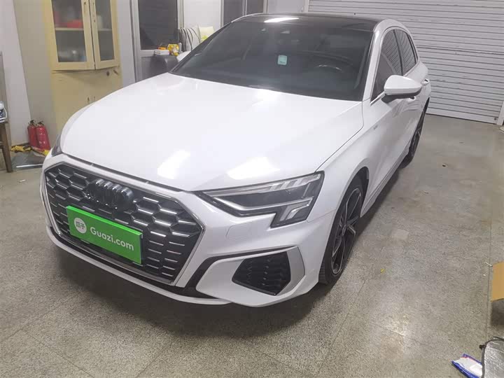 Фото 2 - Audi A3