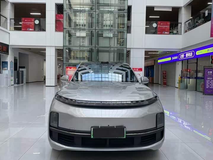 Фото 2 - LiXiang L9