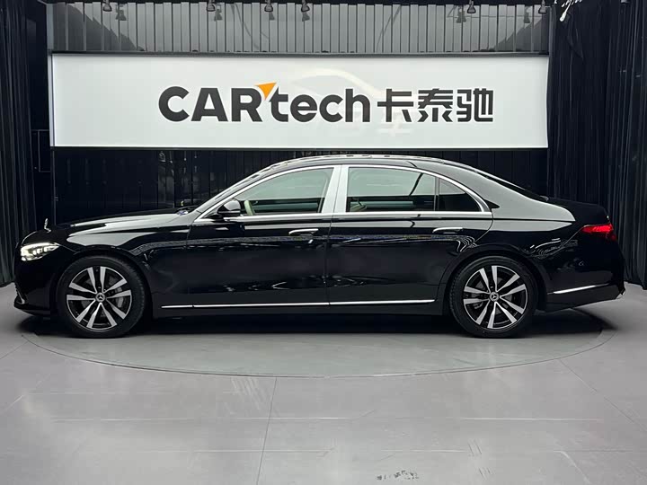 Фото 5 - Mercedes-Benz S-Class