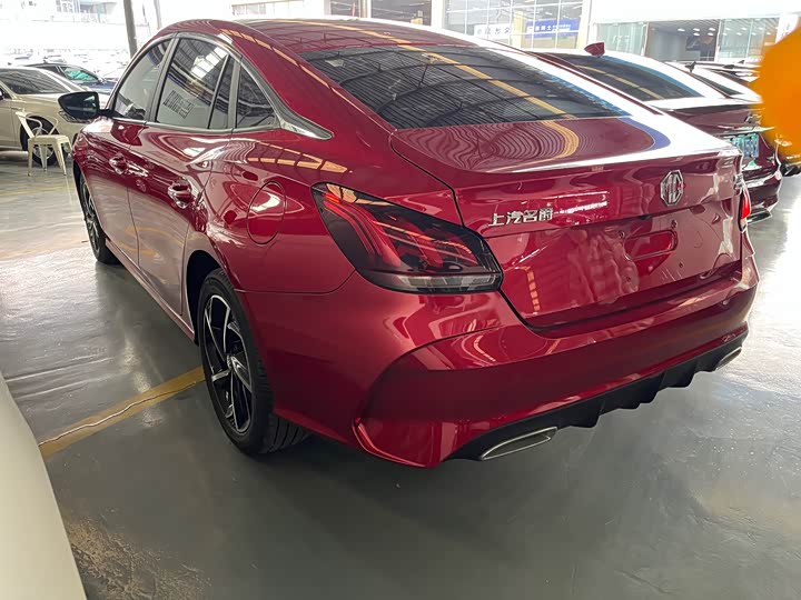 Фото 7 - MG Motor 5