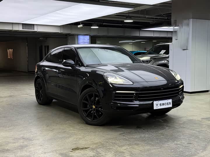 Фото 3 - Porsche Cayenne